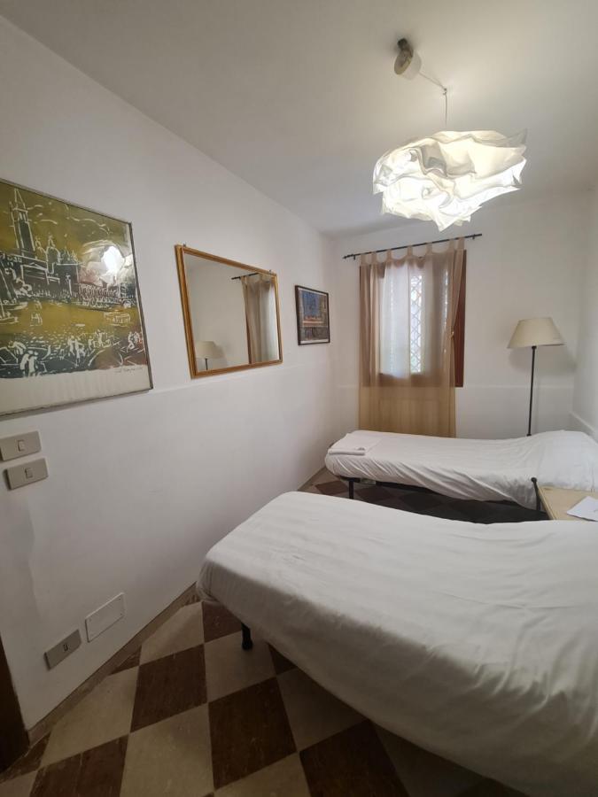 Butterfly Guest House Veneza Exterior foto